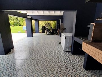 Exclusiva Propiedad con Vista al Río Maipo!