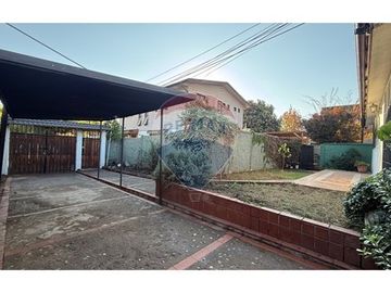 Hermosa casa en La Reina - 4D 3B 3E