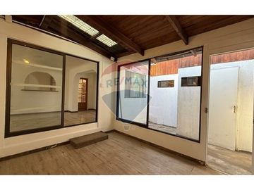 Hermosa casa en La Reina - 4D 3B 3E