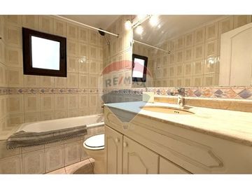 Hermosa casa en La Reina - 4D 3B 3E