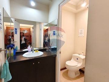 EXCELENTE OPORTUNIDAD! CASA COMERCIAL EN VENTA