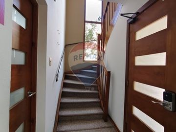 EXCELENTE OPORTUNIDAD! CASA COMERCIAL EN VENTA
