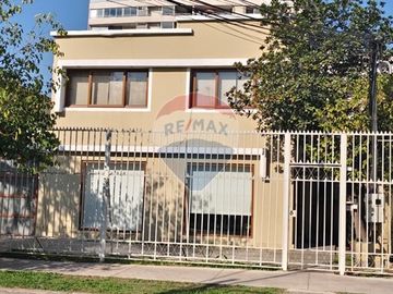 EXCELENTE OPORTUNIDAD! CASA COMERCIAL EN VENTA
