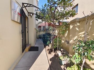EXCELENTE OPORTUNIDAD! CASA COMERCIAL EN VENTA