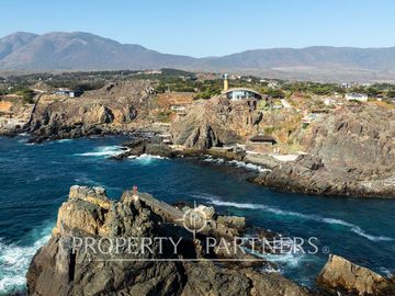 Santuario de Bienestar en Primera Línea de Playa en Los Vilos