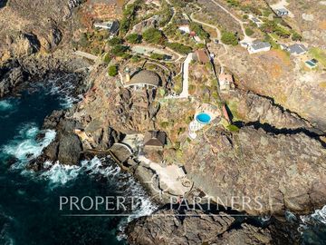 Santuario de Bienestar en Primera Línea de Playa en Los Vilos