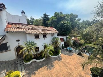 Espectacular Propiedad en Centro de Cuernavaca