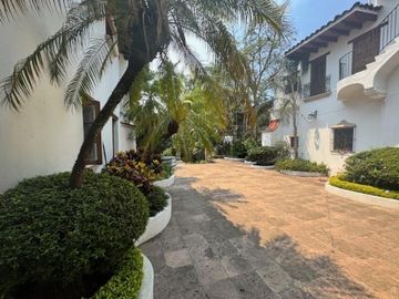 Espectacular Propiedad en Centro de Cuernavaca
