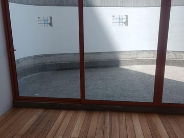 Venta departamento a estrenar 2 dormitorios con patio. Quito Tenis