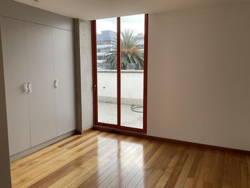 Venta departamento a estrenar 2 dormitorios con patio. Quito Tenis