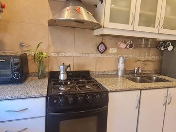 ¡Oportunidad! PH 2 Ambientes con Patio y Parrilla refaccionado- En Venta