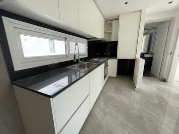 Departamento 2 Ambientes a estrenar con cochera - Puerto de Olivos.