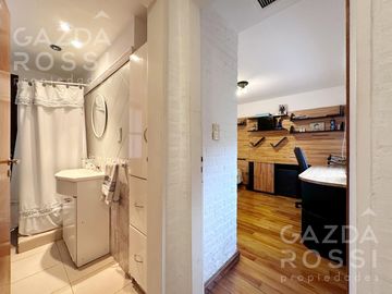Casa con piscina en Campos De Echeverria