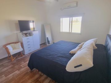 Casa Quinta en venta - 4 Dormitorios 4 Baños - Coronel Brandsen