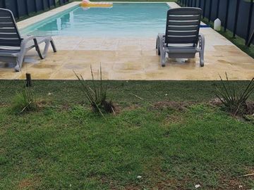 Casa Quinta en venta - 4 Dormitorios 4 Baños - Coronel Brandsen