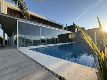 Casa en El Yacht
