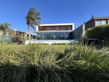 Casa en El Yacht