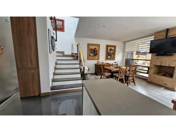 Venta ESPECTACULAR CASA EN CHA!!