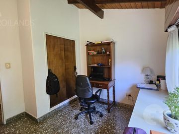 Venta Casa Quinta sobre Lote de 5600 mts2  con Piscina, Parrilla y  Quincho en Benavidez