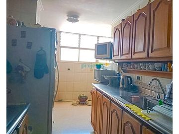 Venta Apartamento Laureles zona central cercano a Santa Teresita