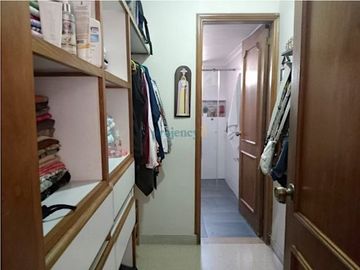Venta Apartamento Laureles zona central cercano a Santa Teresita