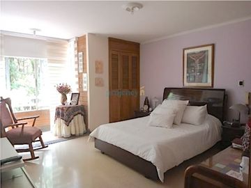 Venta Apartamento Laureles zona central cercano a Santa Teresita