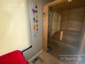 Casa en venta en uno de los Barrios Centrales en Abril C.C, Guillermo Hudson, Berazategui - Apto Credito