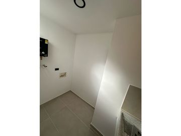 Apartamento en Venta Cumbres Envigado Remodelado Y vista  a verde