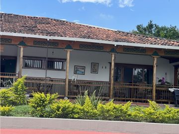 VENTA CASA CAMPESTRE SECTOR CAIMO - ARMENIA QUINDIO