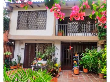 VENTA DE CASA BARRIO LA MERCED CN W:9076678