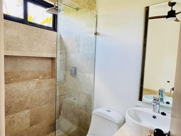 CASA EN VENTA  EN EL YUCATAN COUNTRY CLUB