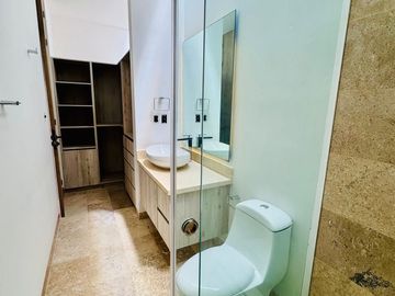 CASA EN VENTA  EN EL YUCATAN COUNTRY CLUB