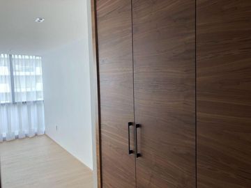 DEPARTAMENTO TOTALMENTE REMODELADO EN LA CALLE DE HOMERO