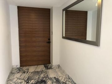 DEPARTAMENTO TOTALMENTE REMODELADO EN LA CALLE DE HOMERO