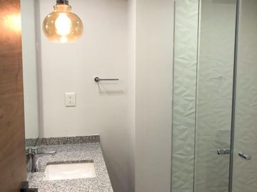 DEPARTAMENTO TOTALMENTE REMODELADO EN LA CALLE DE HOMERO