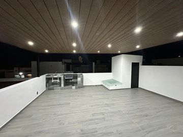 Exclusiva residencia en La Rioja, frente a área verde