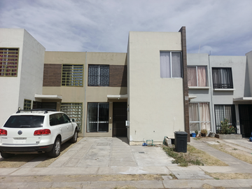 Casa en Venta, La Arbolada, Real del Valle, Tlajomulco de Zúñiga, TH.