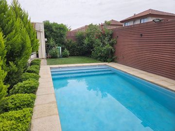 Arriendo chicureo norte !