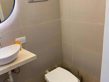 Casa en venta - 5 Dormitorios 3 Baños - Canning