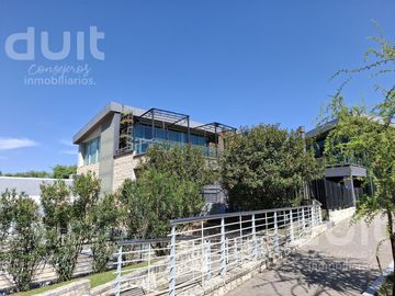 Departamento en Venta de 2 Dormitorios - Altos de Villa Sol
