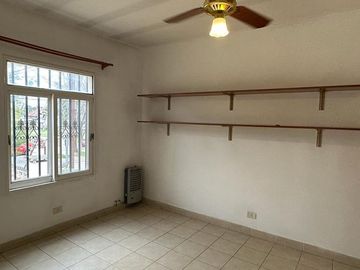 Triplex en alquiler en Muñiz