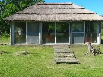 Quincho en venta Abasto en lote de  6000 m2 - Escritura directa!!!