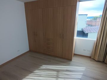 Suite luminosa frente al EkoPark