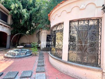 Casa con Uso de Suelo de Oficinas en Polanco