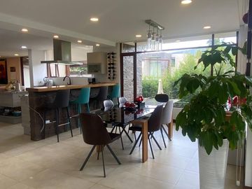 Casa de Venta Dentro de Urbanización Intervalles Ruta Viva