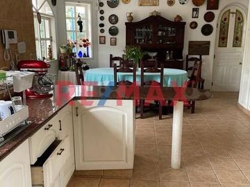 Venta de Casa  En La Encantada De Villa-Chorrillos