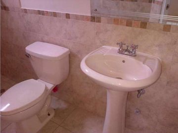 VENDO CASA BRISAS DEL GOLF ARRAIJAN