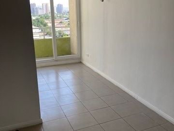 Departamento en Venta en Pedro León Ugalde / Polígono