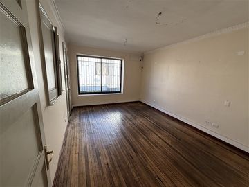 Local Comercial en Venta en Praga /Condell