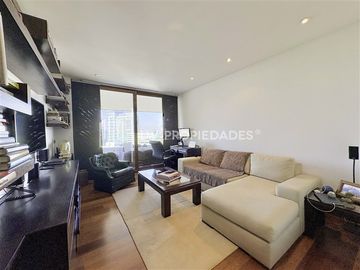 Departamento en Venta en Presidente Riesco / Luz